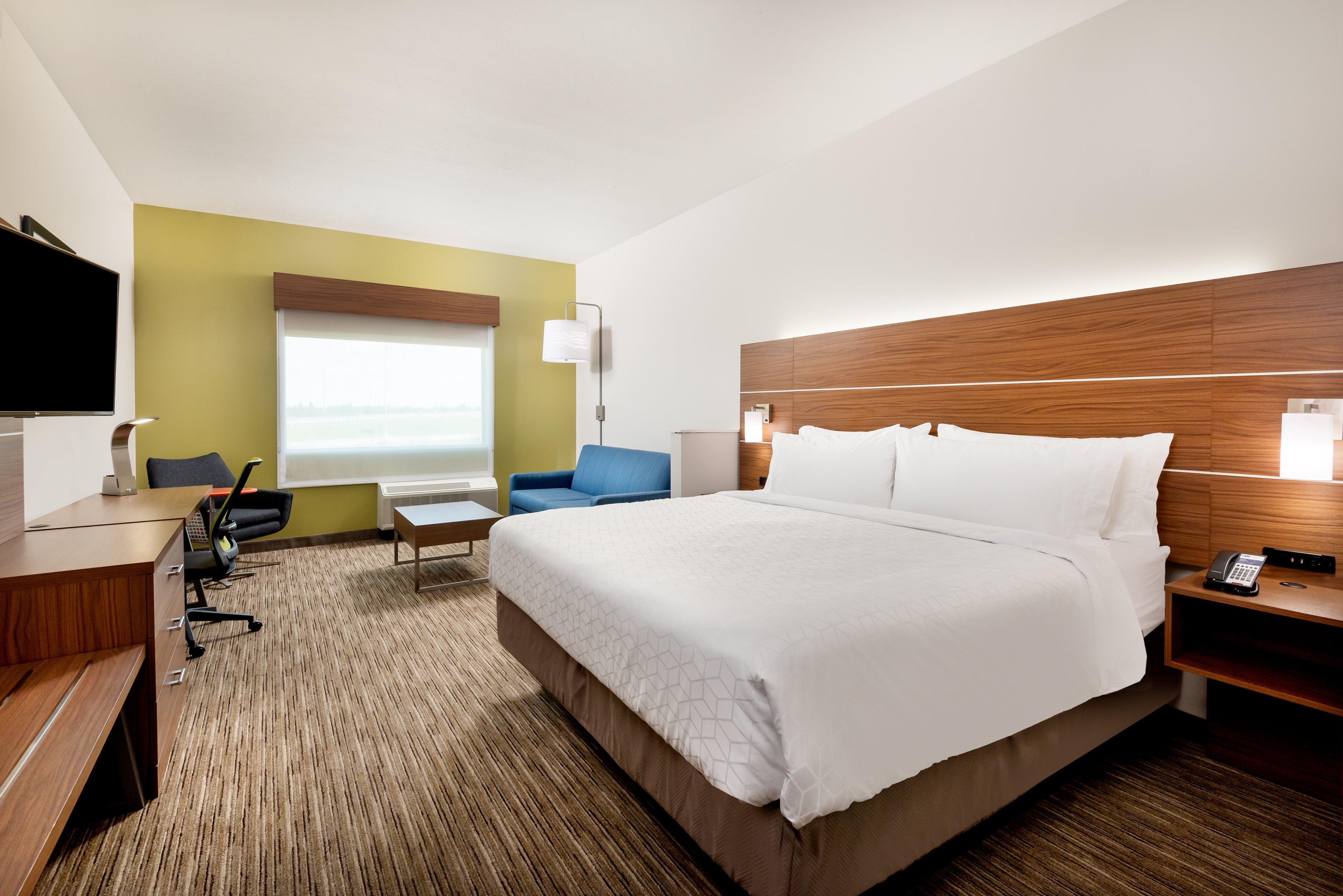 Express & - By Ihg Hotel 3*
