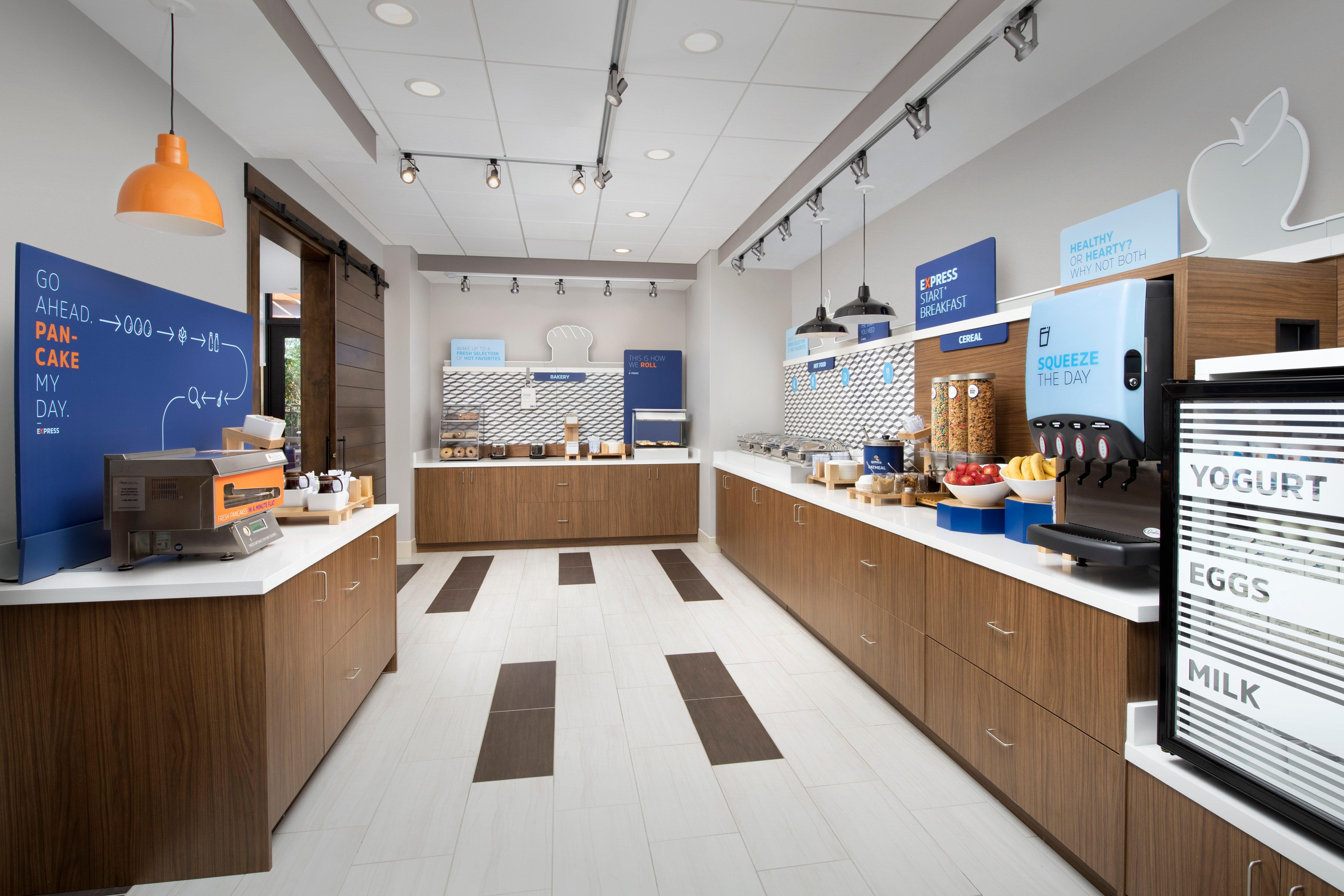 Express Downtown By Ihg Hotel
