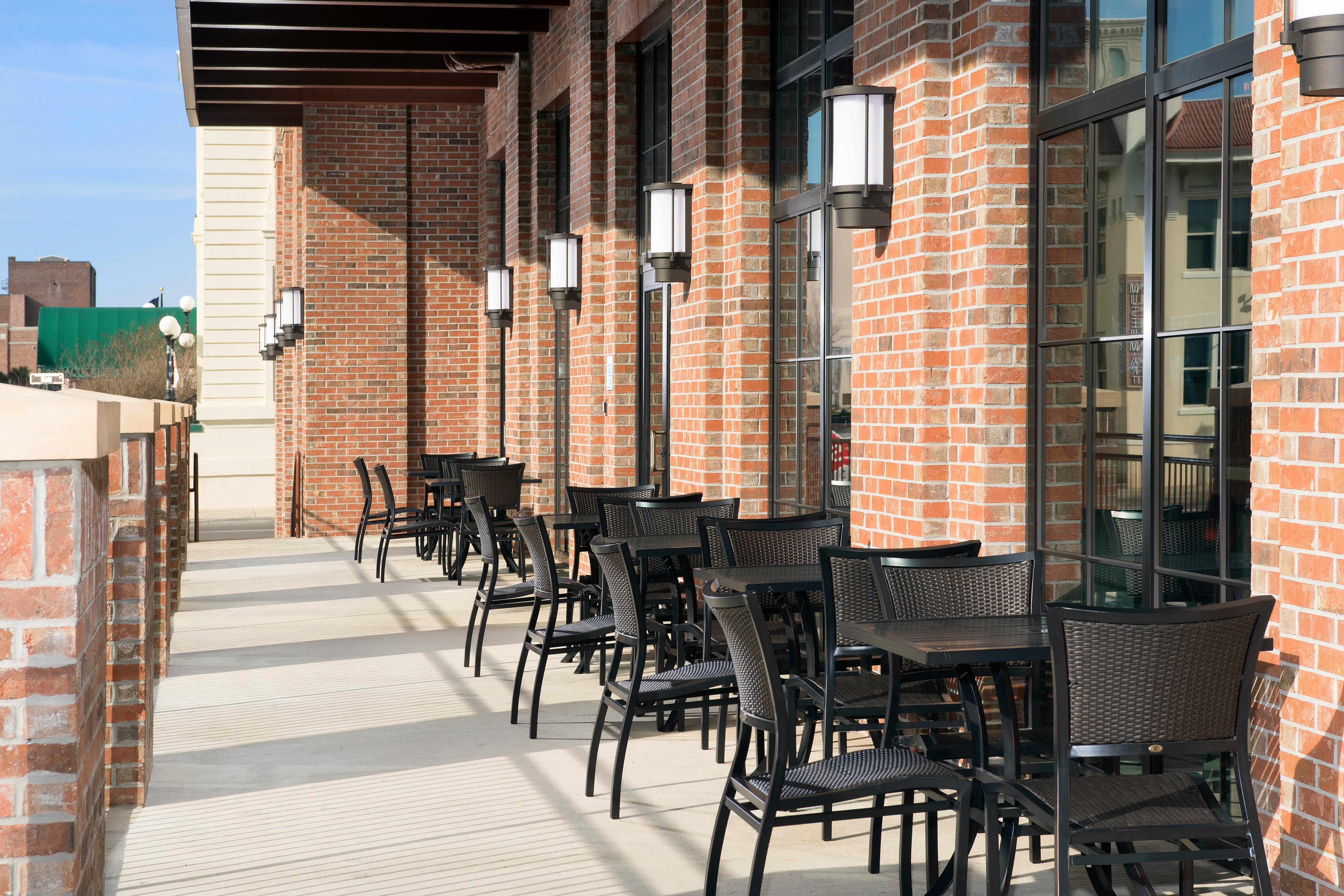 Hotel Express Downtown By Ihg 3*