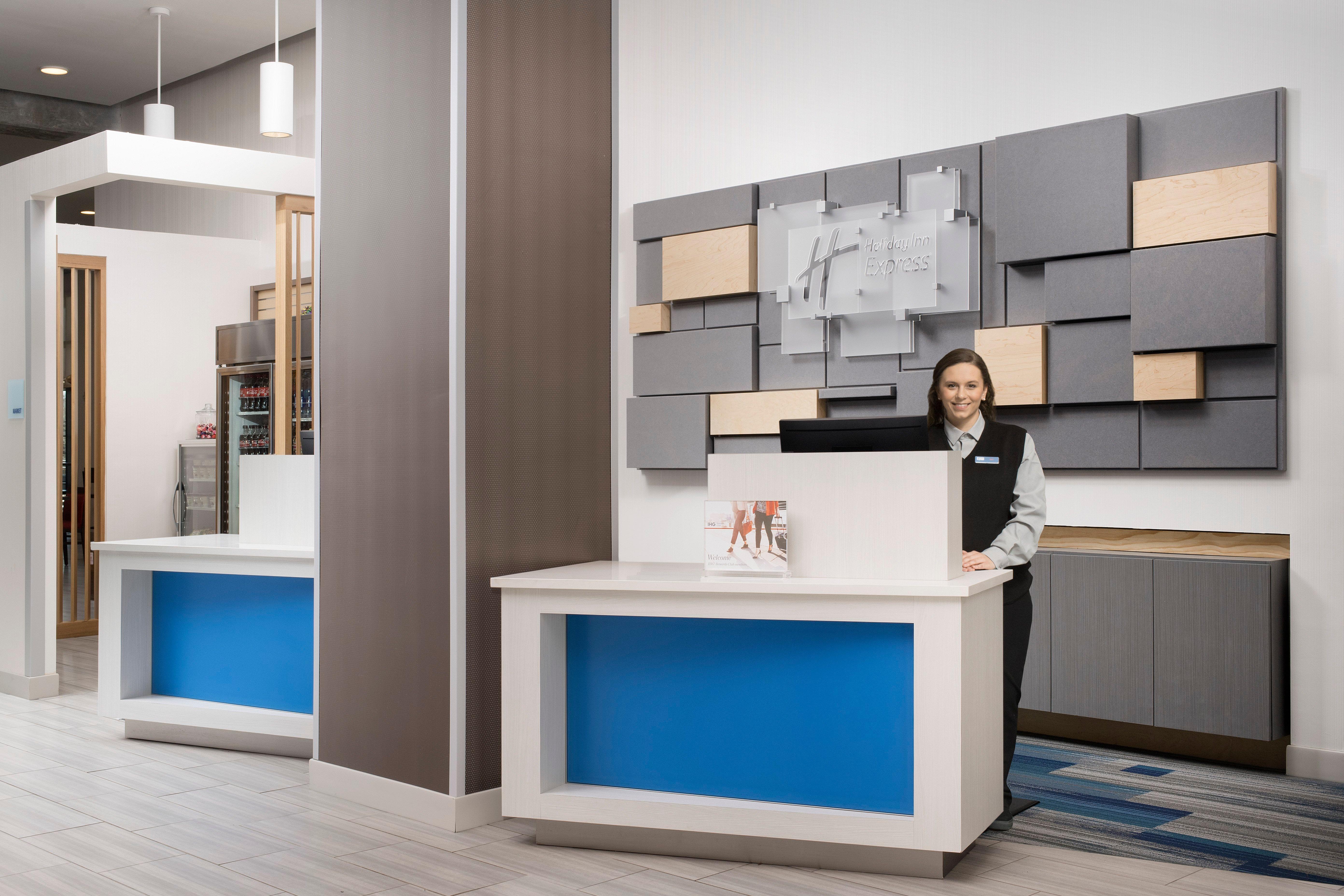 Hotel Express Downtown By Ihg