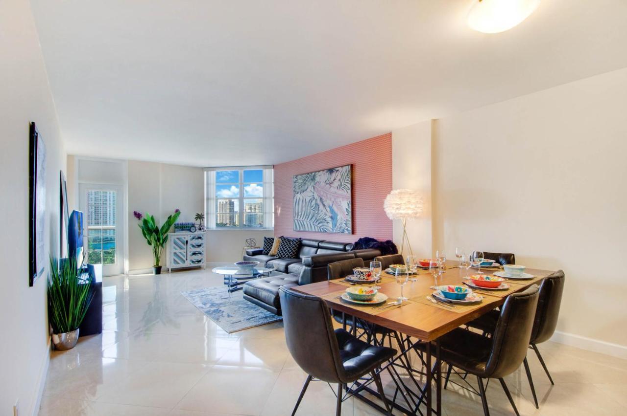 Family W Ocean & Bay Views - Upgraded Corner Unit