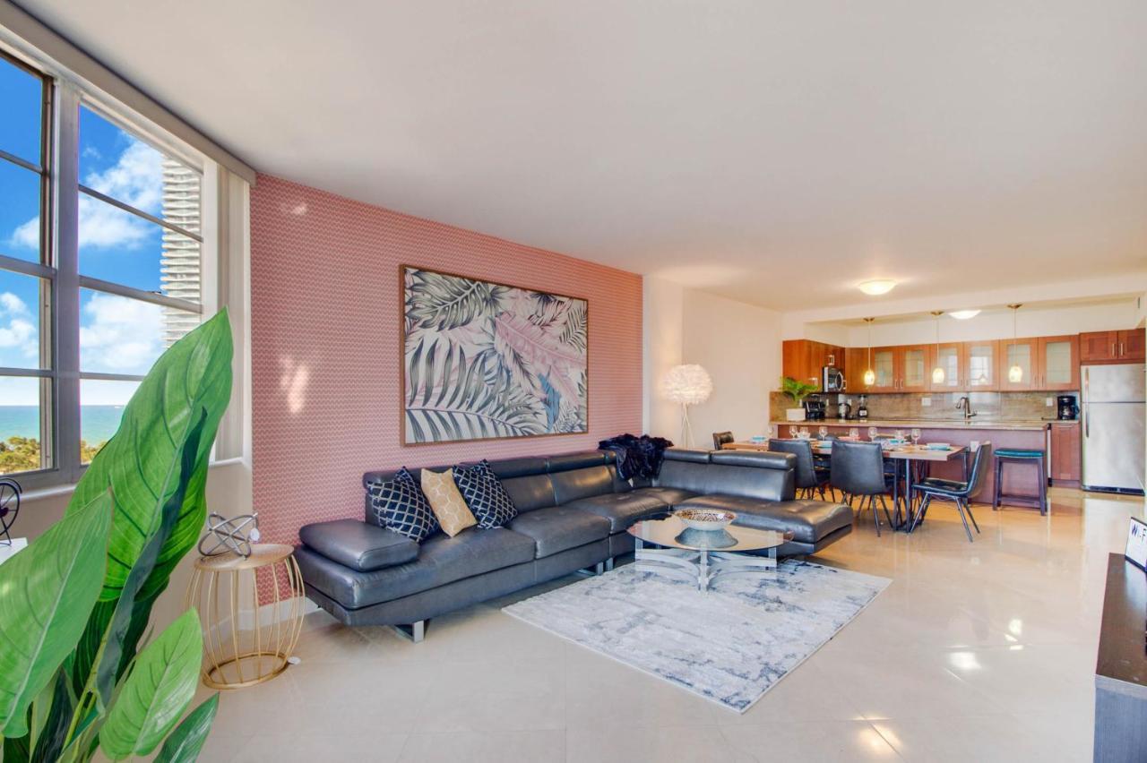 Aparthotel Family W Ocean & Bay Views - Upgraded Corner Unit