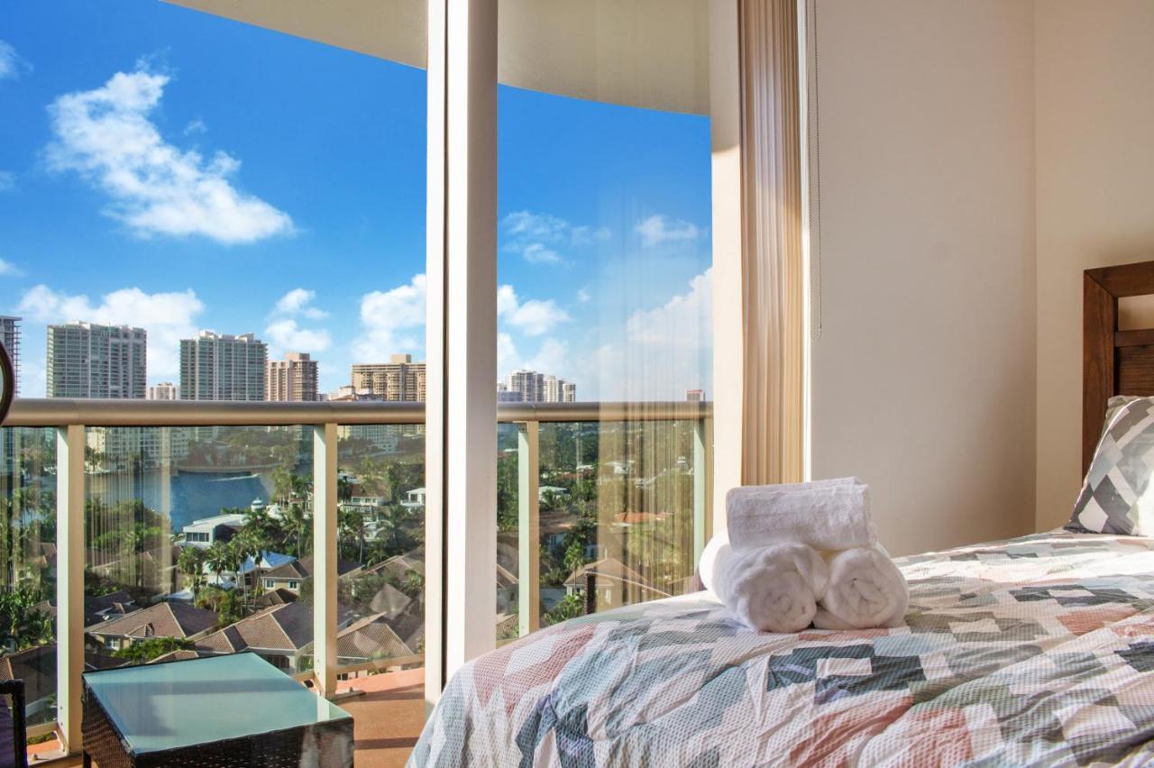 Family W Ocean & Bay Views - Upgraded Corner Unit *