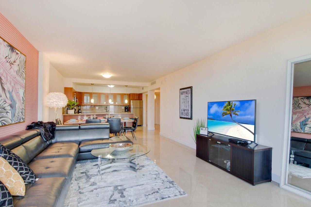 Family W Ocean & Bay Views - Upgraded Corner Unit *
