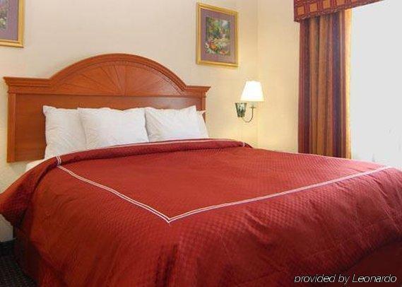 Hotel Express And Lauderdale Airport West By Ihg 3*