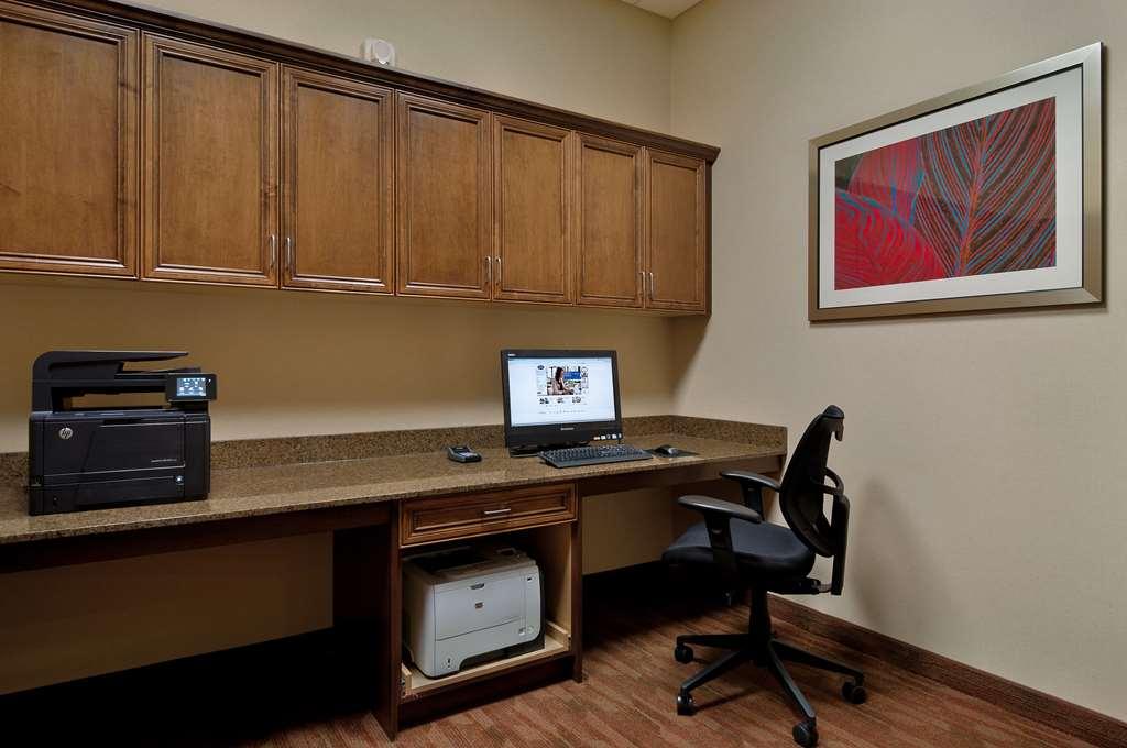 Hampton & Tampa Northwest/oldsmar Hotel