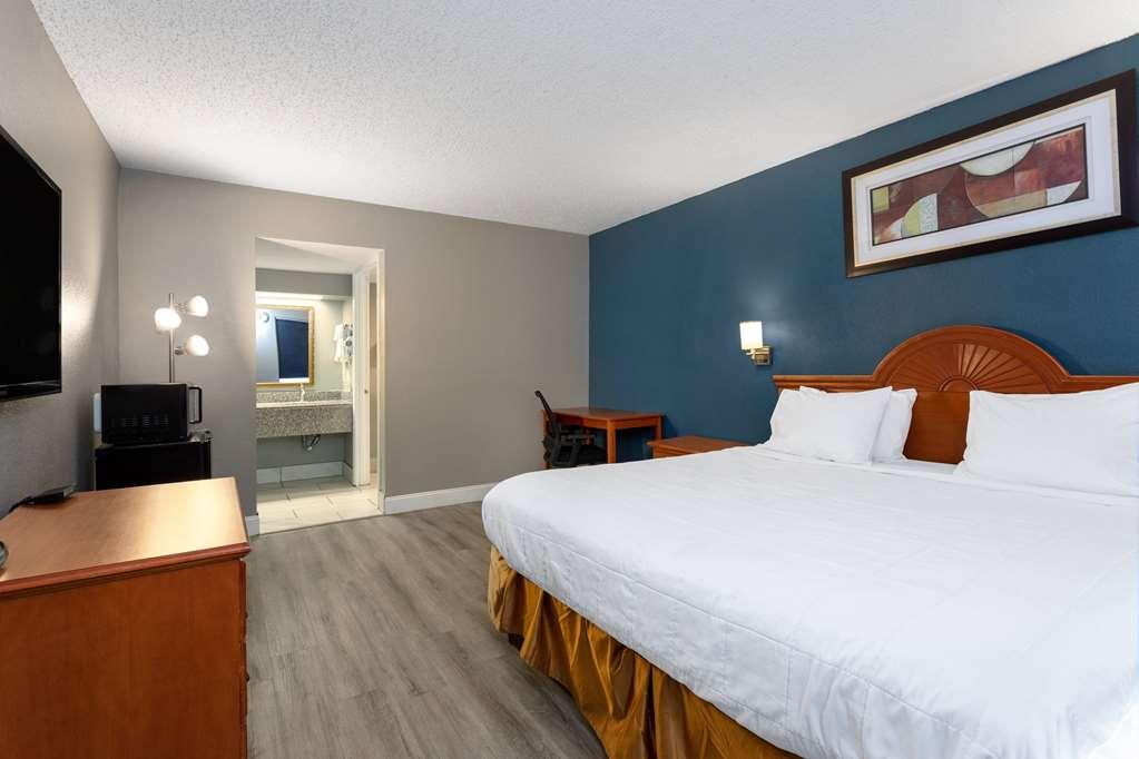 Baymont By Wyndham