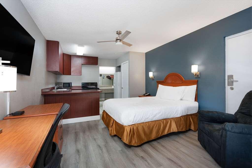 Baymont By Wyndham
