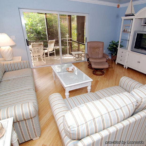 Moorings Resort 3*