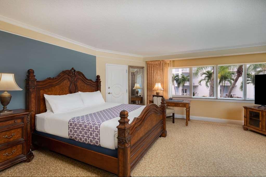 & Trademark Collection By Wyndham 4*