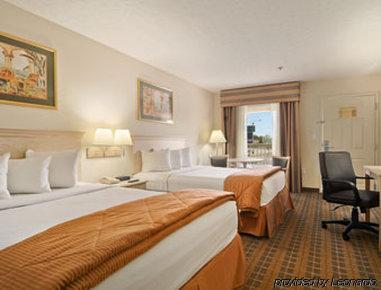 Baymont By Wyndham