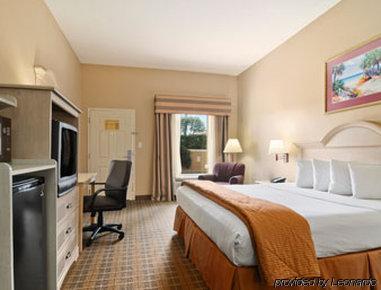 Motel Baymont By Wyndham Crestview