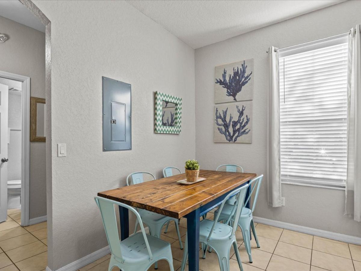 Resort Townhouse And Near