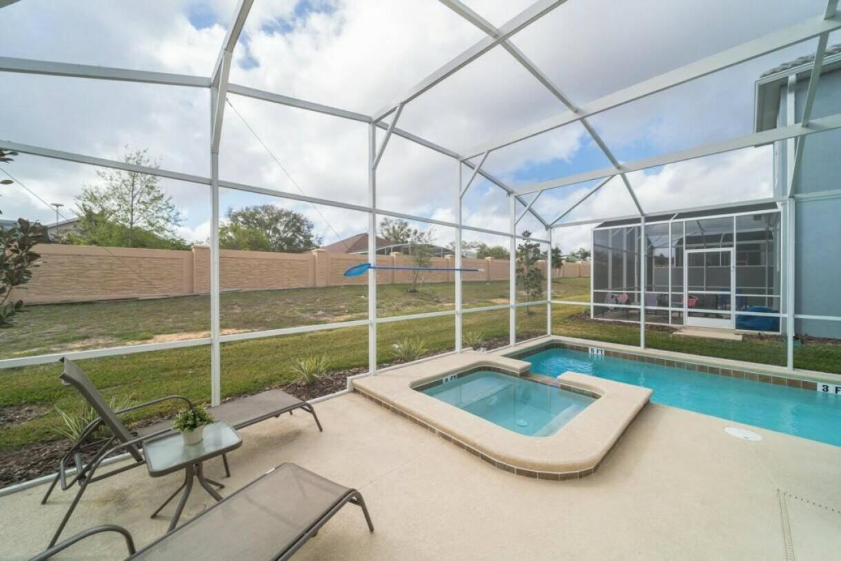 Lovely Vacation With Private Pool Cg1646 Holiday home Davenport