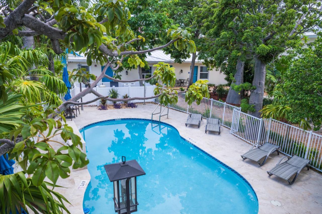 Seaside Hotel *