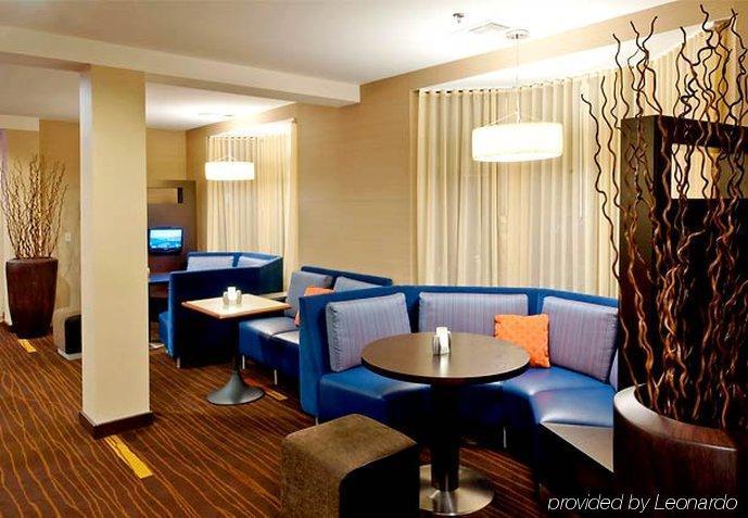 Hotel Courtyard By Marriott