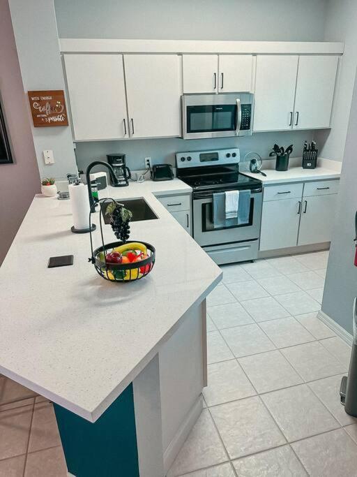 Apartment Ultimate Vacation Near Townhouse