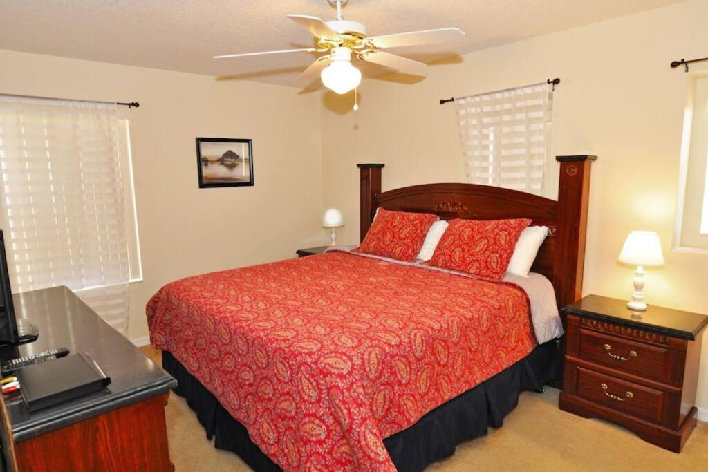 Family Home, Pool, Spa, Near Champions Gate -283 Holiday home *
