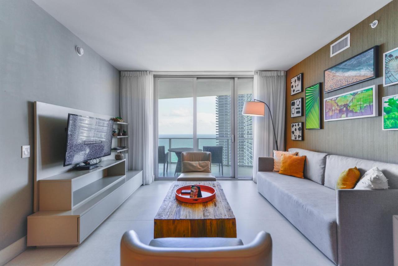 Apartment Beachside With A Mesmerizing Ocean View