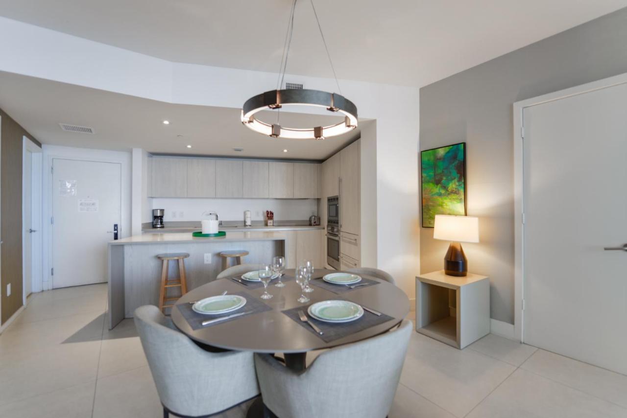 Apartment Beachside With A Mesmerizing Ocean View Hollywood