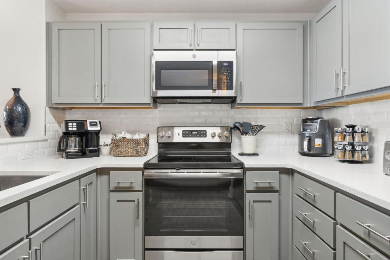 Calypso 3-607 Apartment *
