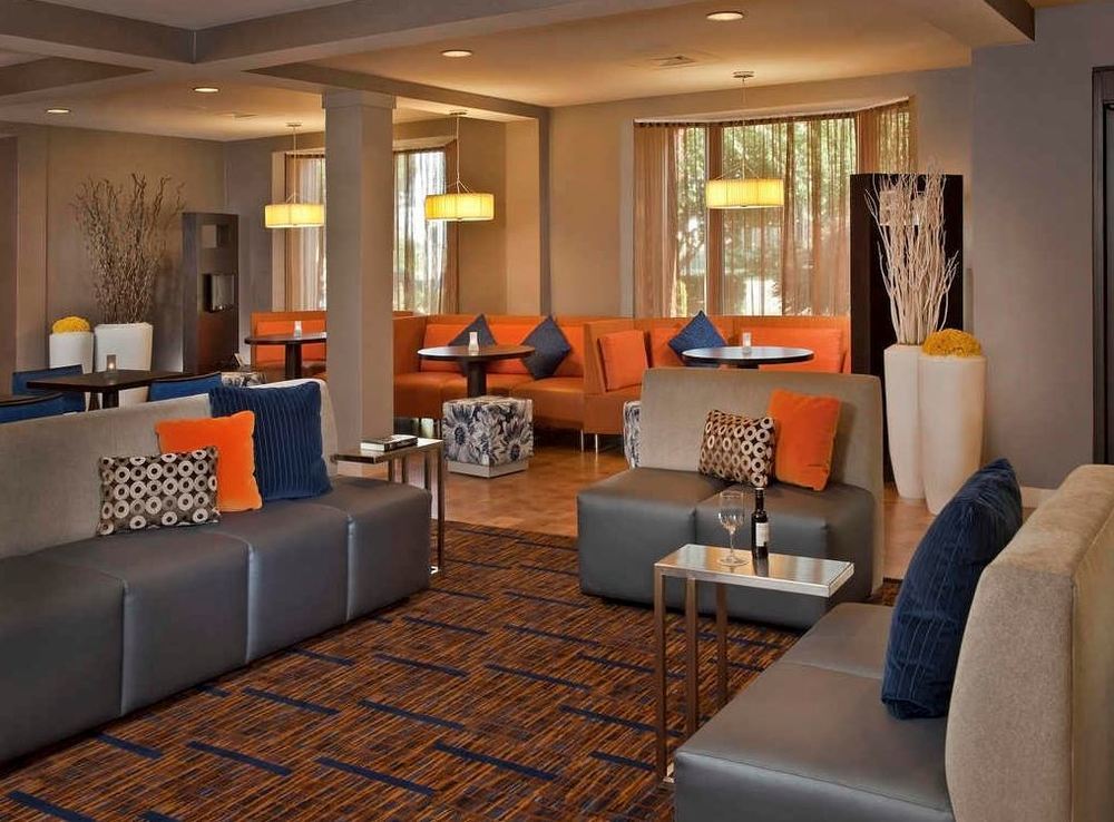 Courtyard By Marriott Miami Mall Hotel Aventura