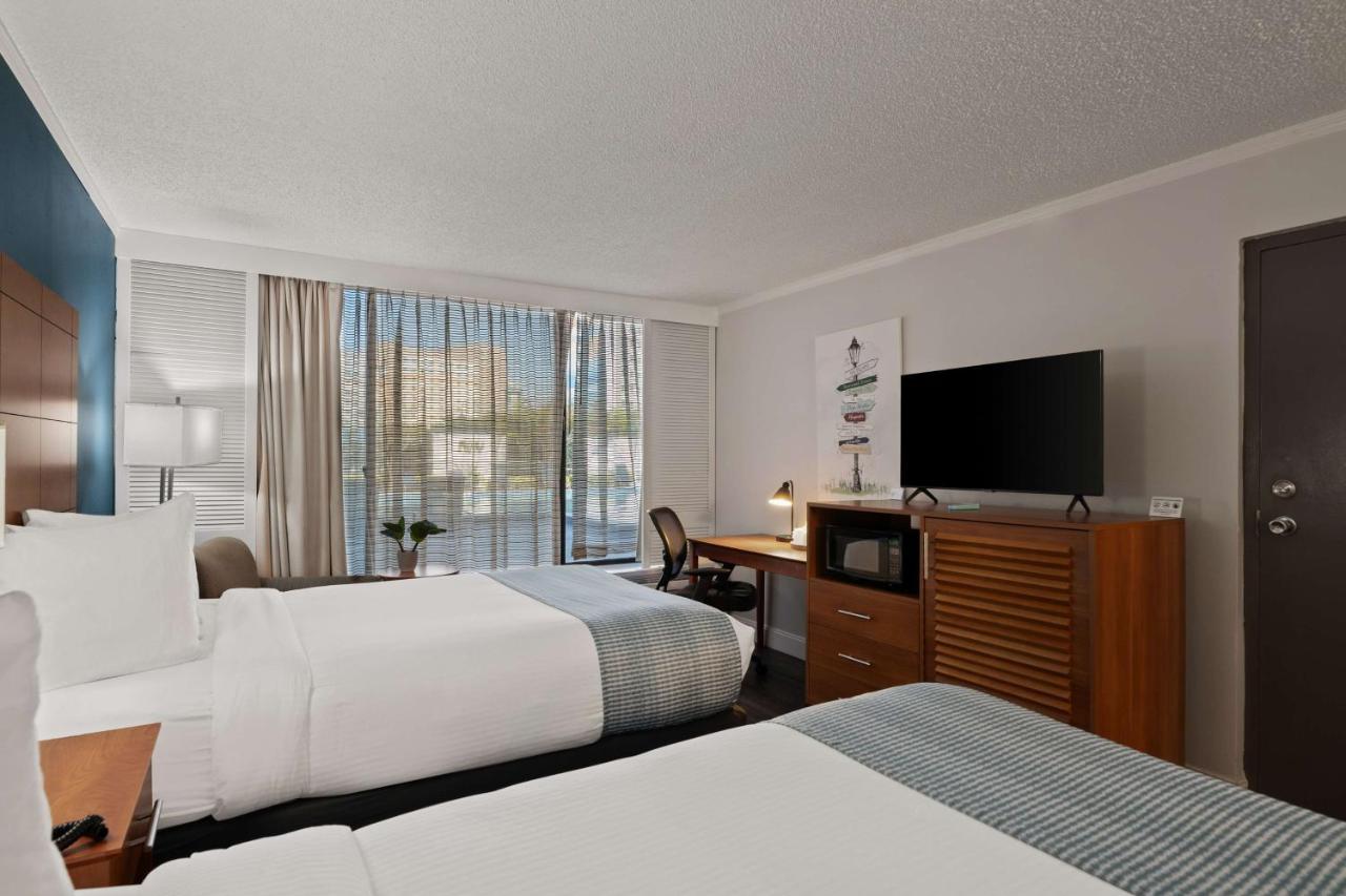 Hotel Western Gateway 4*