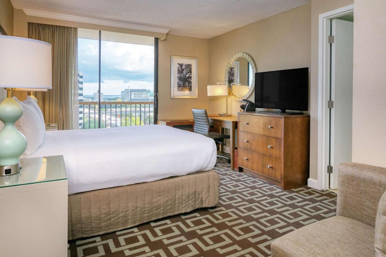 Doubletree By Hilton Riverfront, Fl Hotel Jacksonville