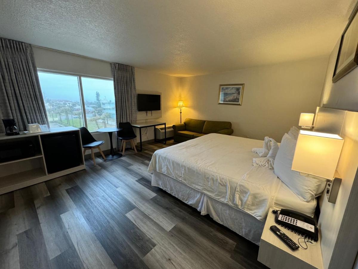 Emerald Shores - Daytona 2*