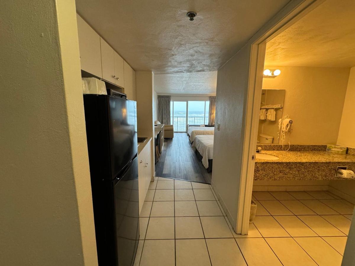 Hotel Emerald Shores - Daytona 2*