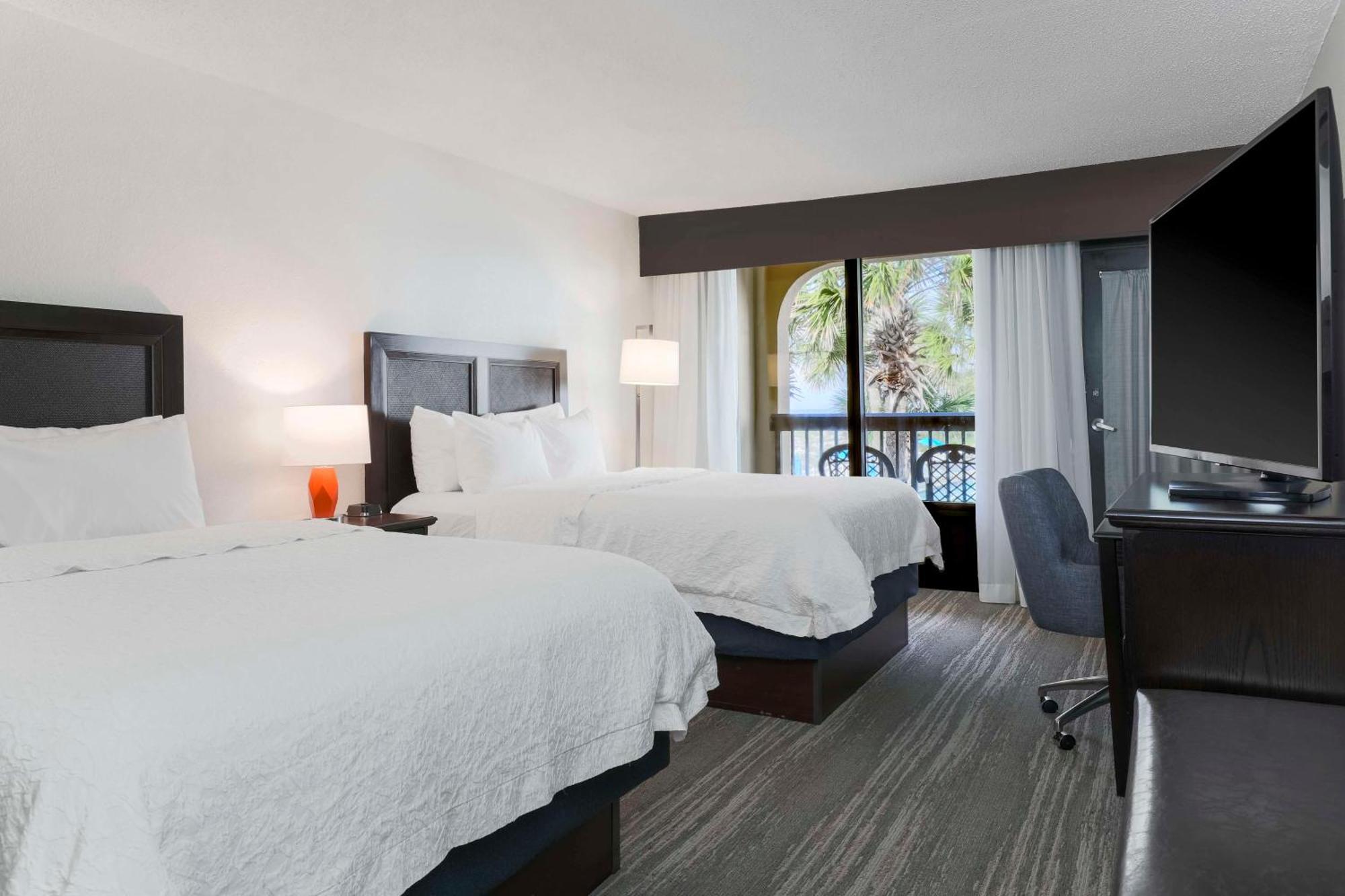 Hampton Walton Hotel 3*