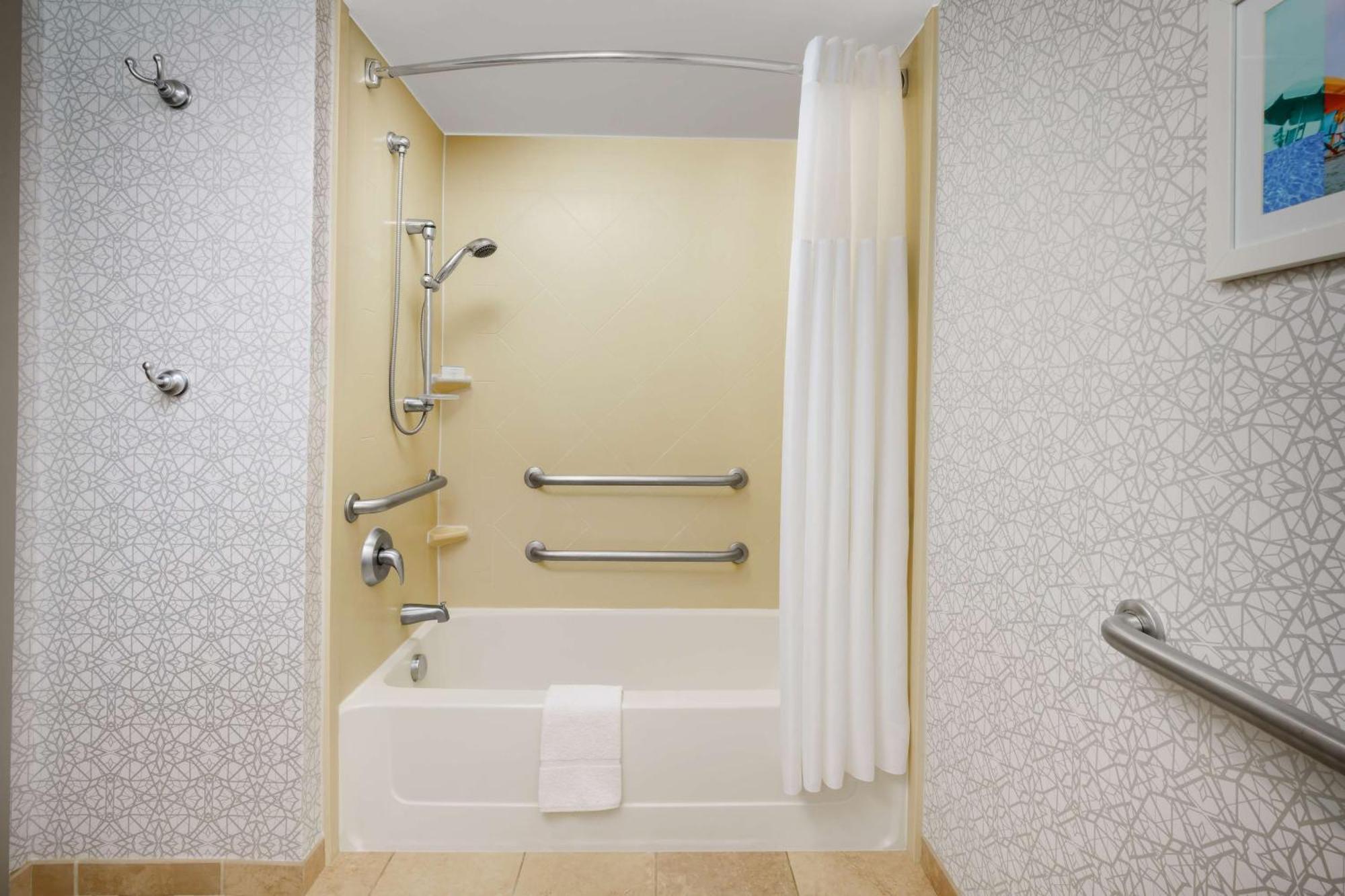 Hampton Ft. Lauderdale-cypress Creek Hotel 3*