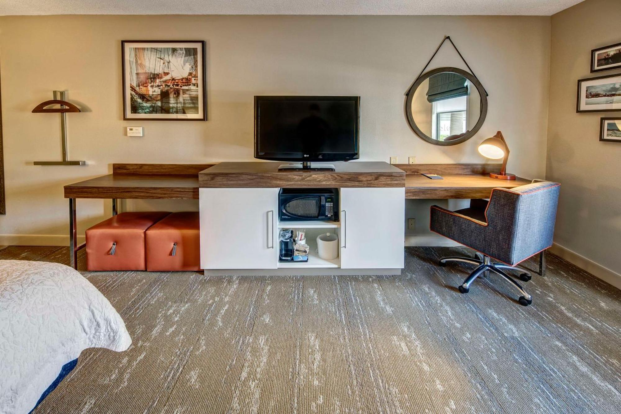 Hotel Hampton & Myers 3*