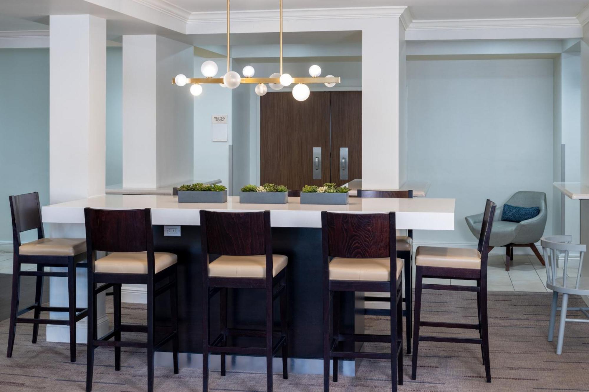 Hotel Courtyard By Marriott - Naples