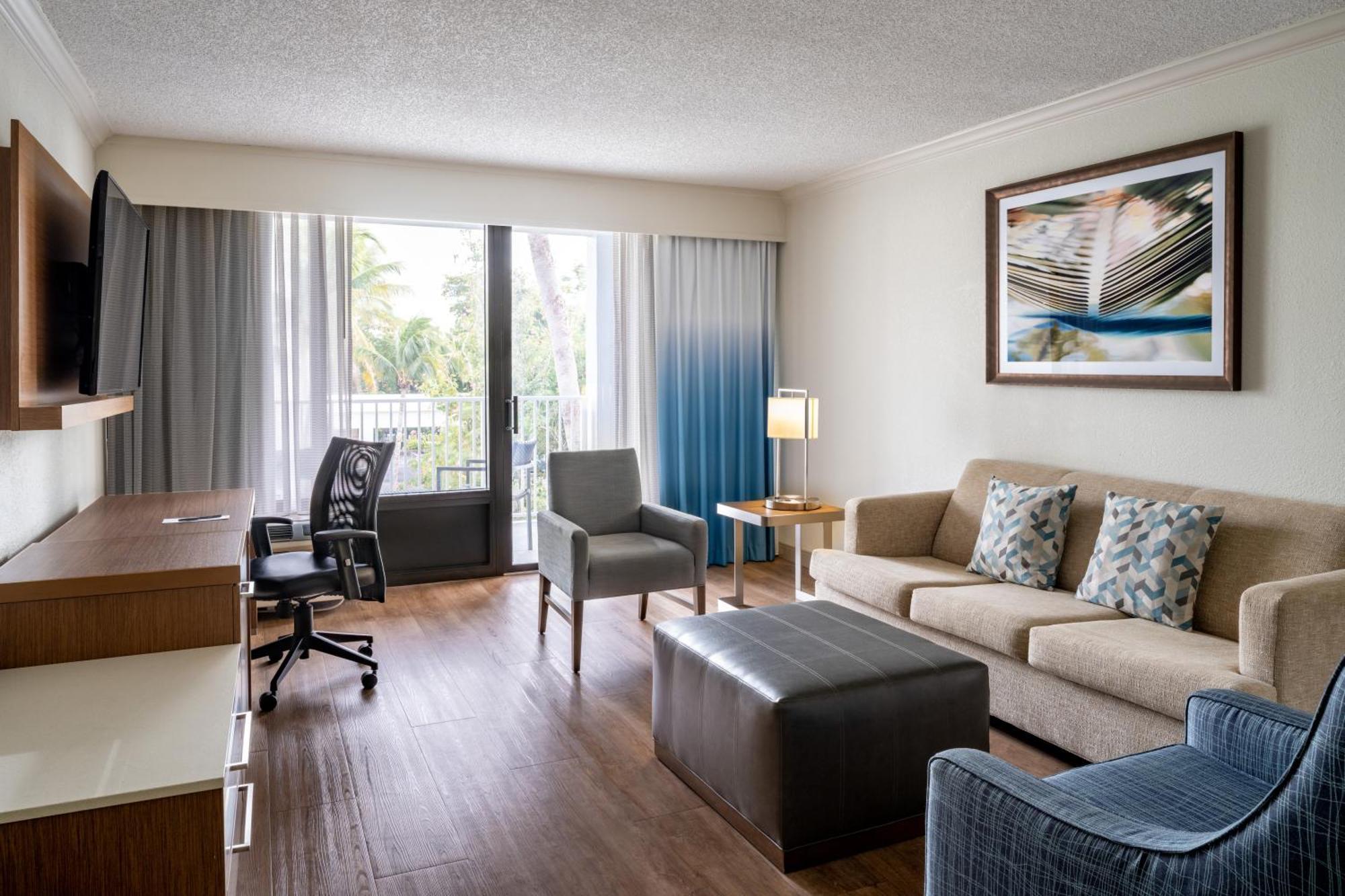 Hotel Courtyard By Marriott - 3*