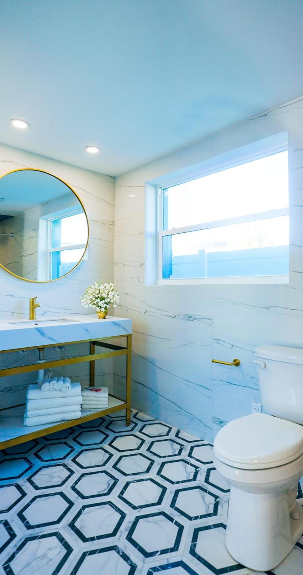 Ivory Sands Beach Suites Motel 2*