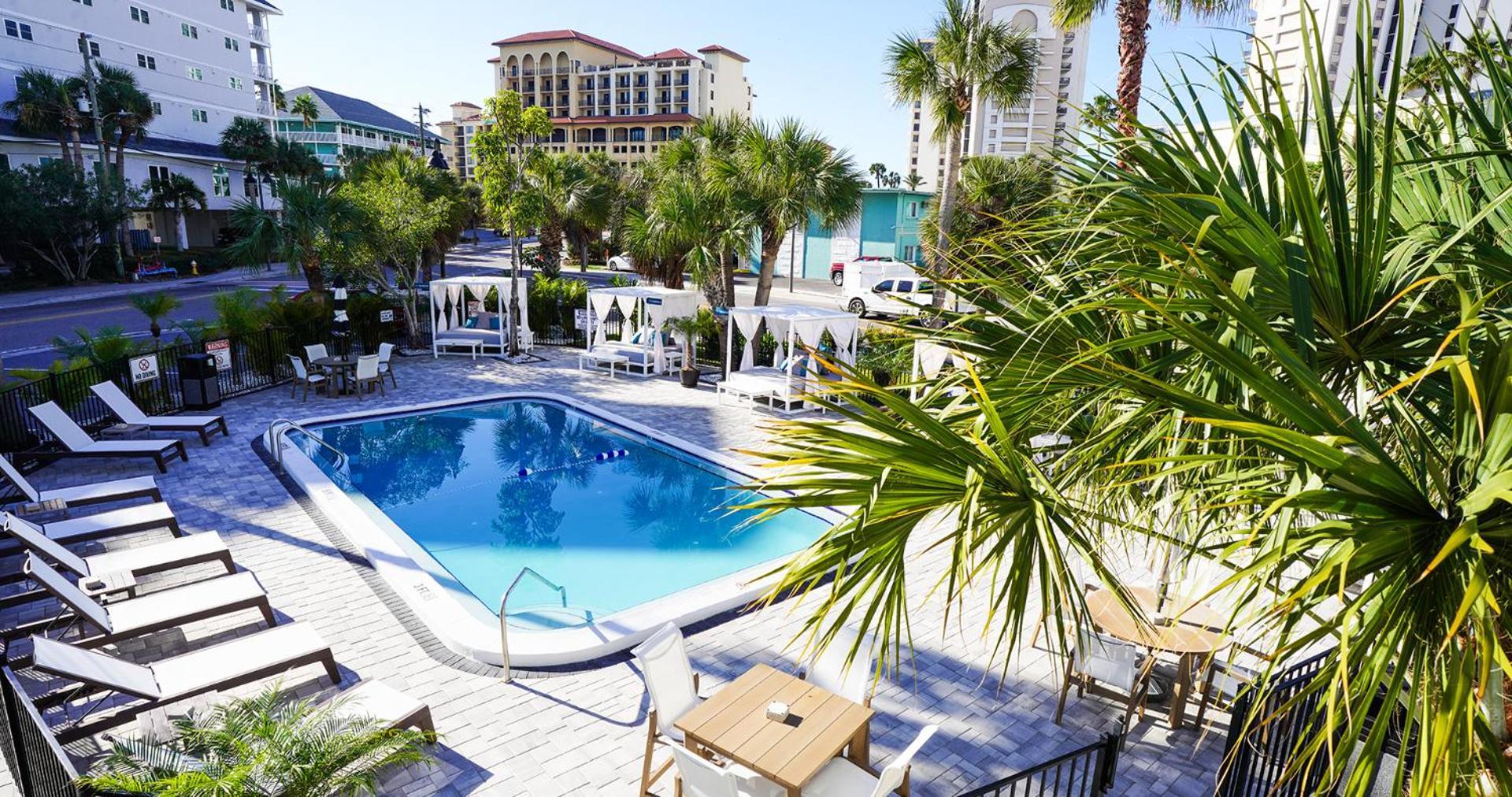 Ivory Sands Beach Suites 2*