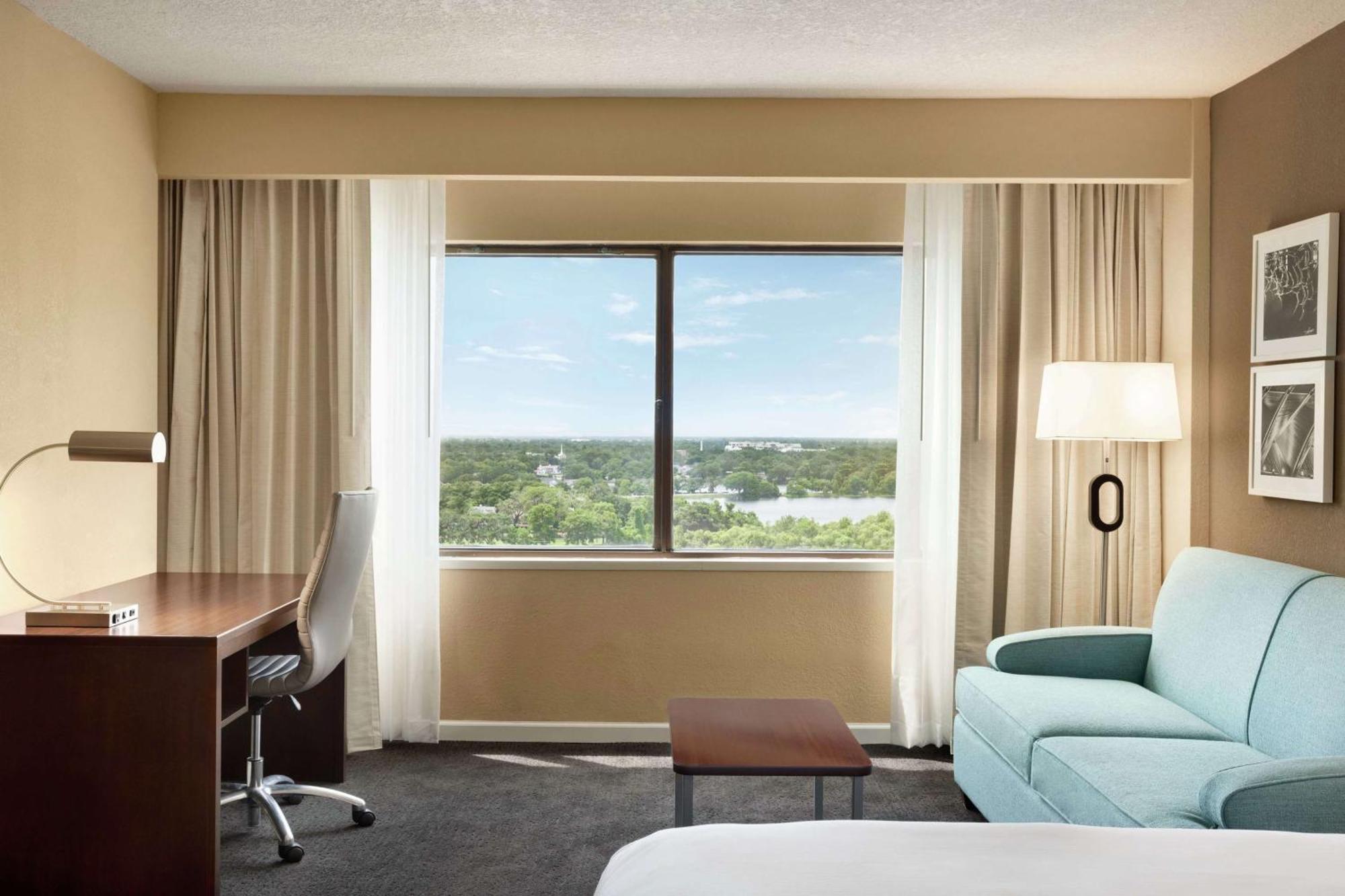 Hotel Doubletree By Hilton Downtown