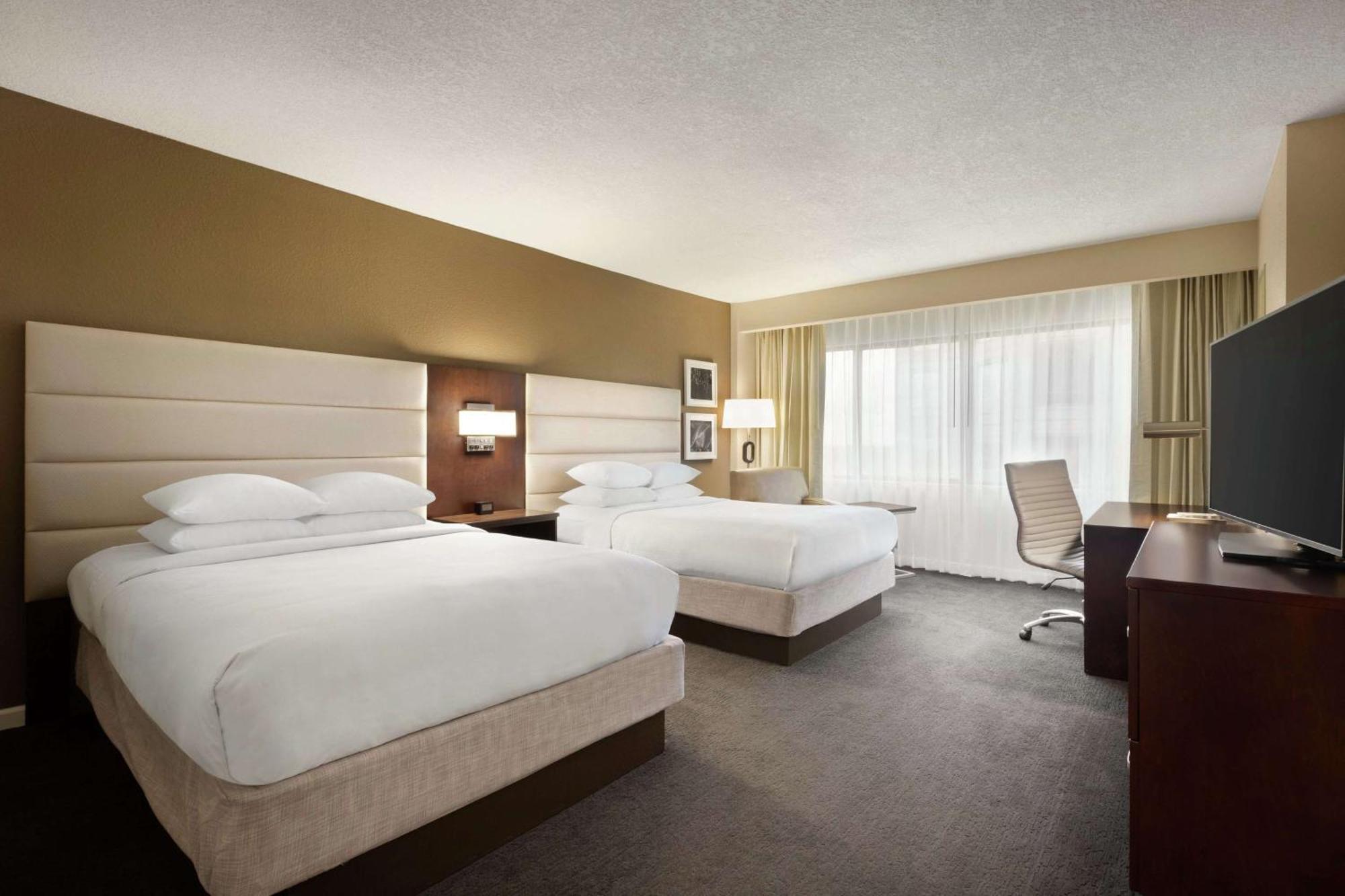 Hotel Doubletree By Hilton Downtown