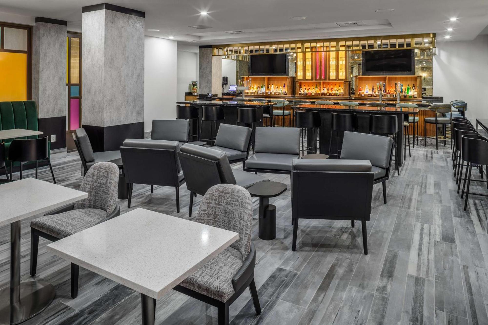 Doubletree By Hilton Sarasota Bradenton Airport 4*