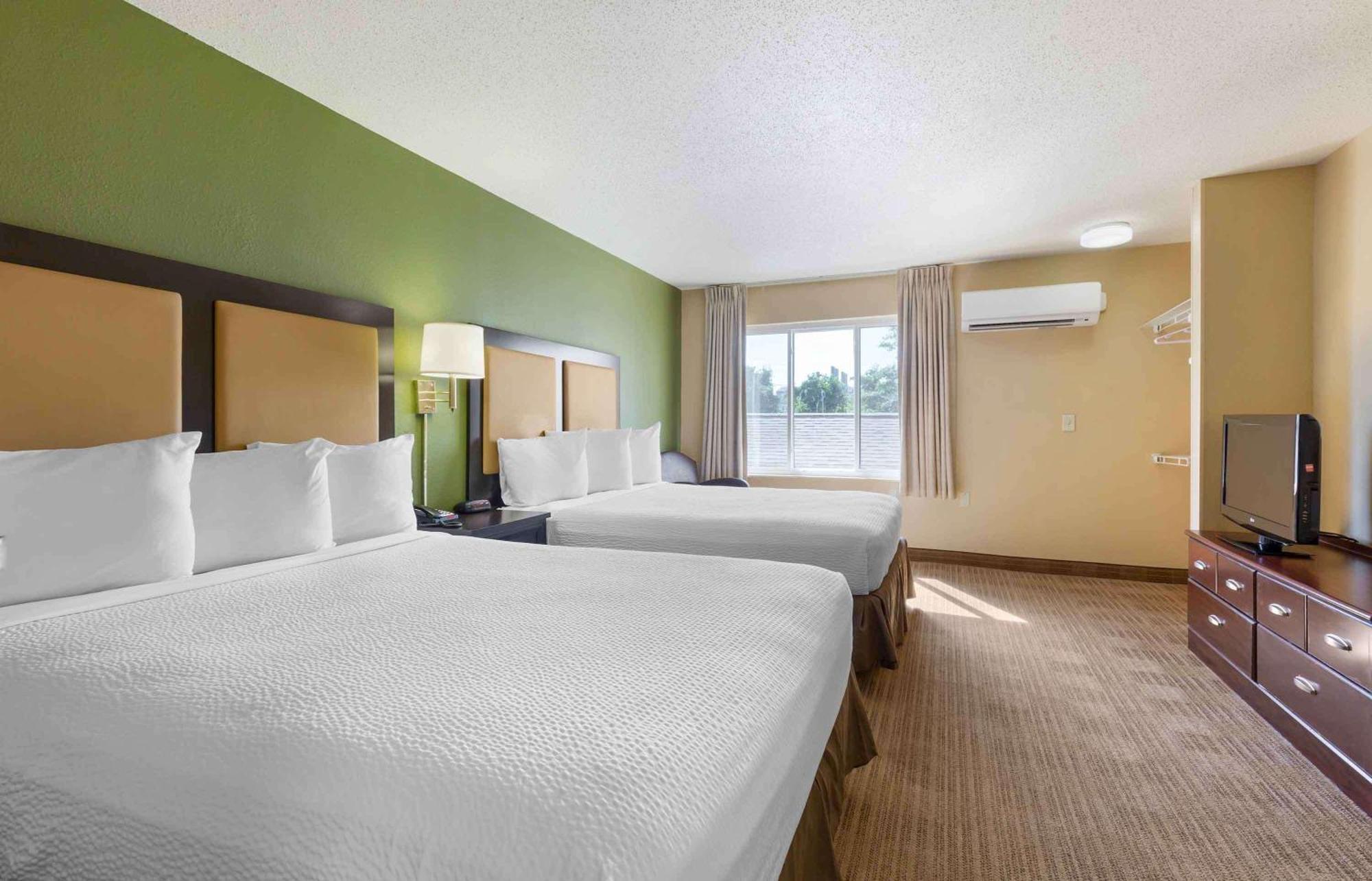 Hotel Extended America Select Airport Memorial Hwy