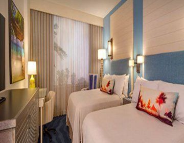 Universal's Loews Sapphire Falls Resort 4*