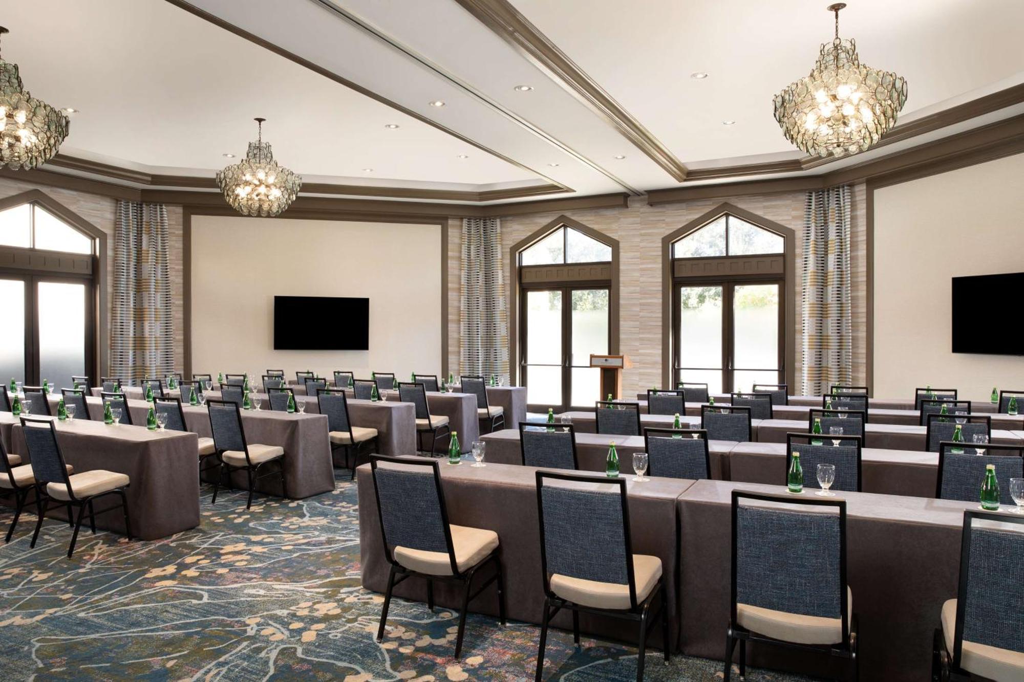 Resort Doubletree By Hilton Orlando At Springs 4*