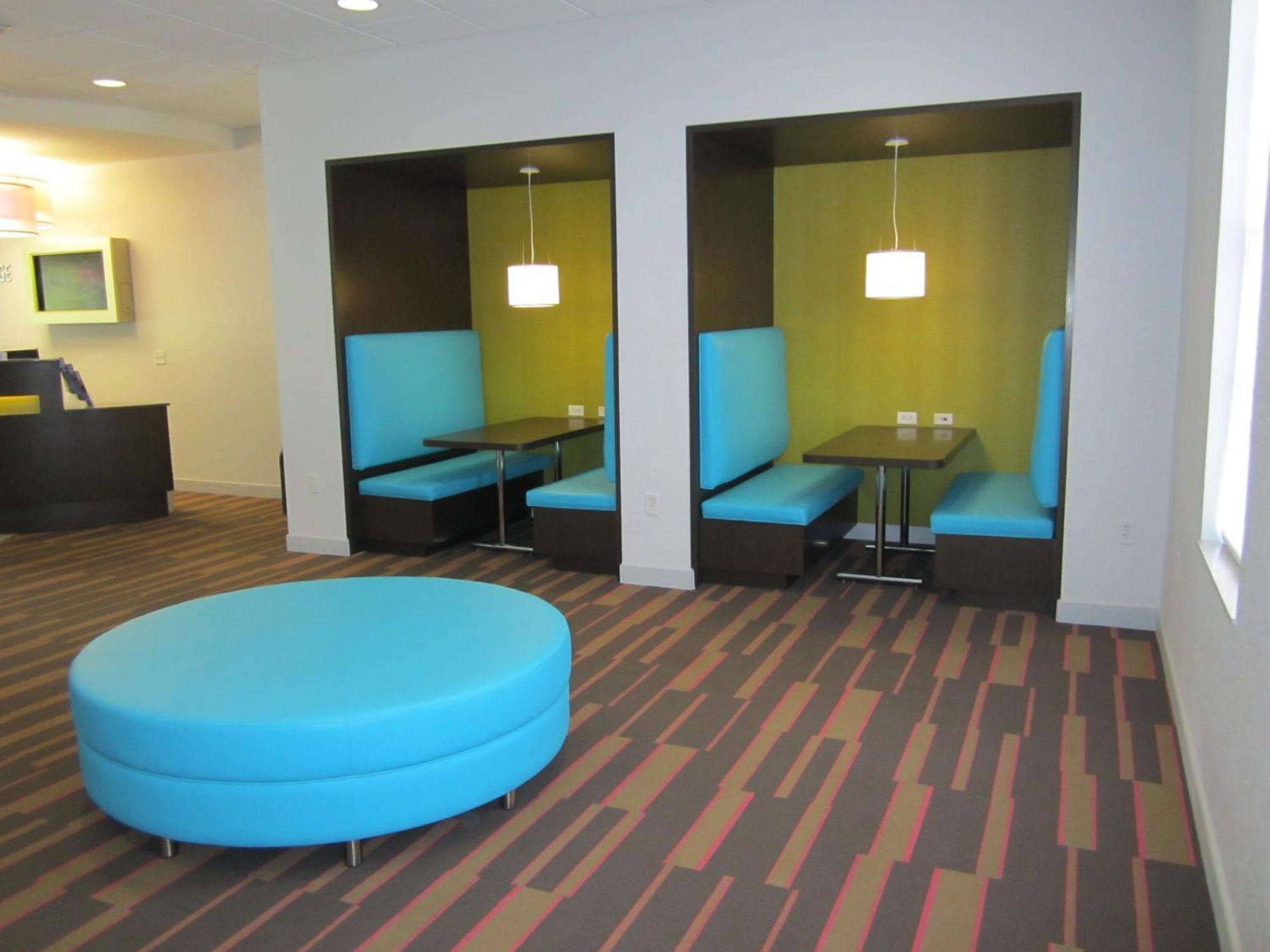 Avanti International 3* Williamsburg