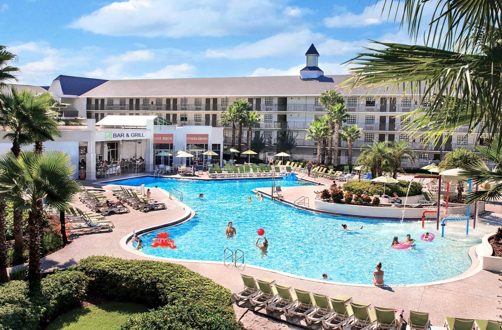 Avanti International Resort 3*