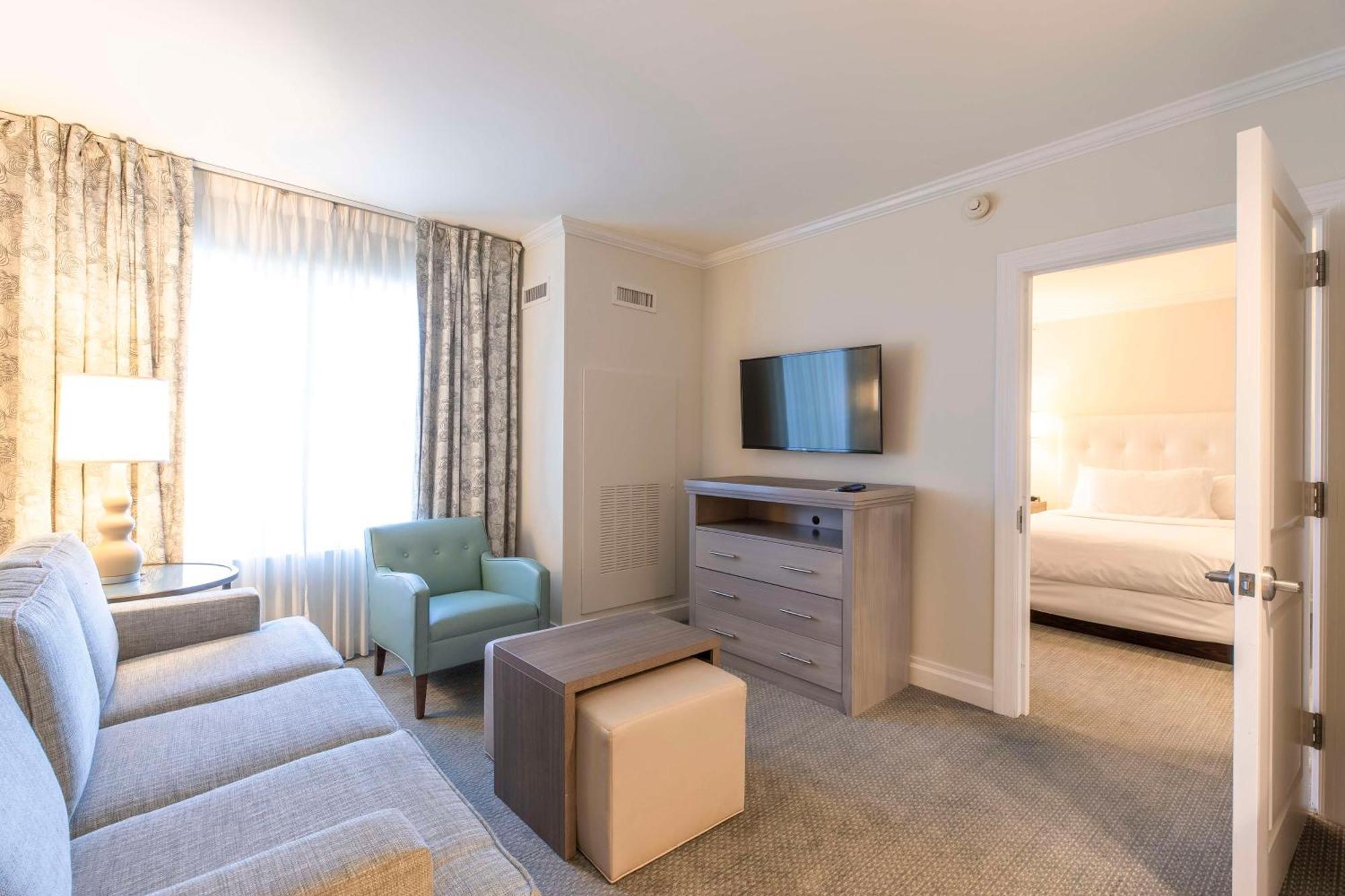 Homewood By Hilton Palm Gardens