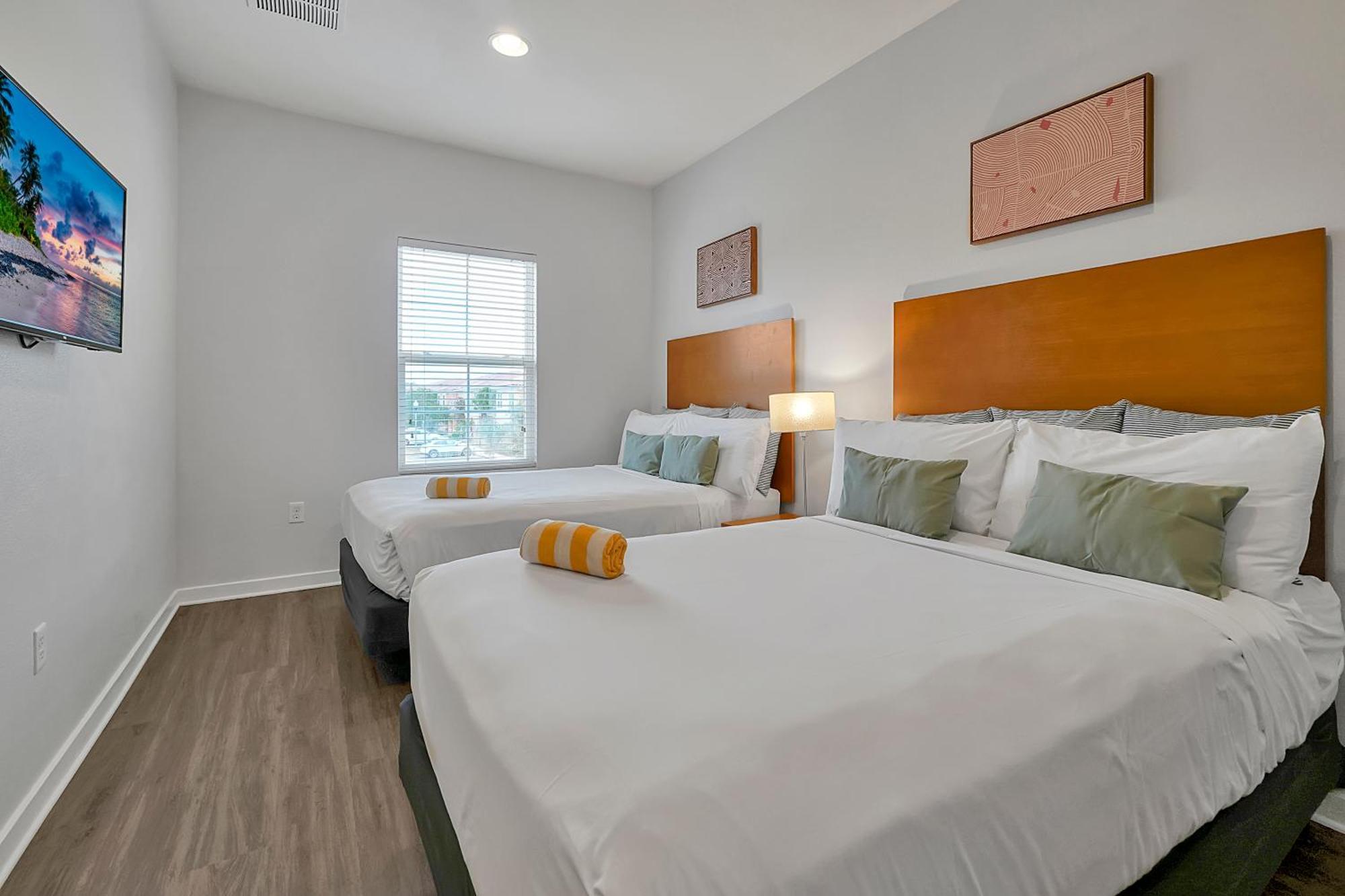 Regal Oaks Resort Vacation Townhomes By Idiliq - Free Private Hot Tub! Kissimmee