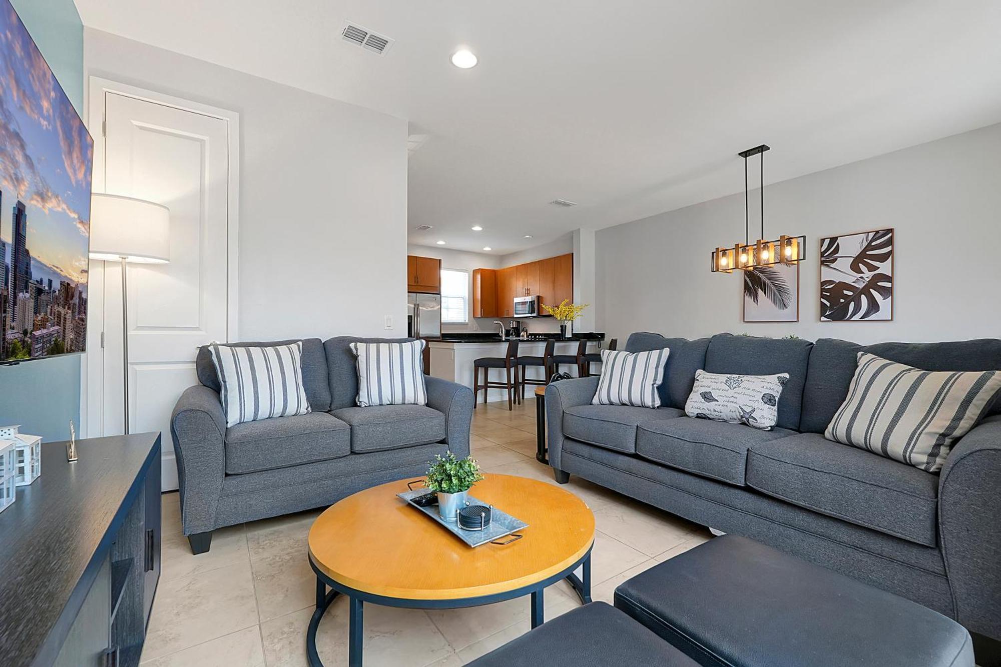 Regal Oaks Resort Vacation Townhomes By Idiliq - Free Private Hot Tub! Kissimmee