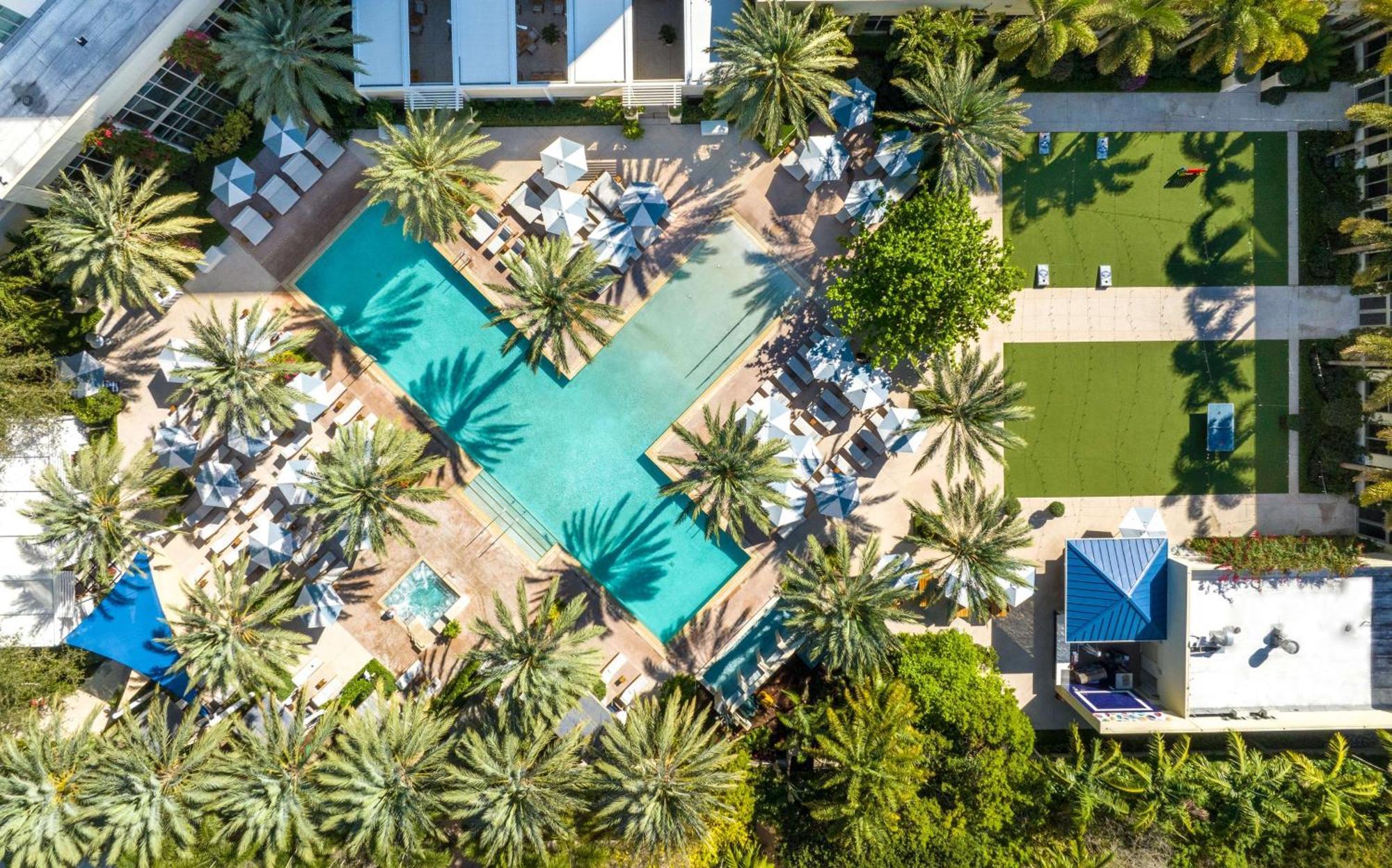 Hilton West Palm Hotel