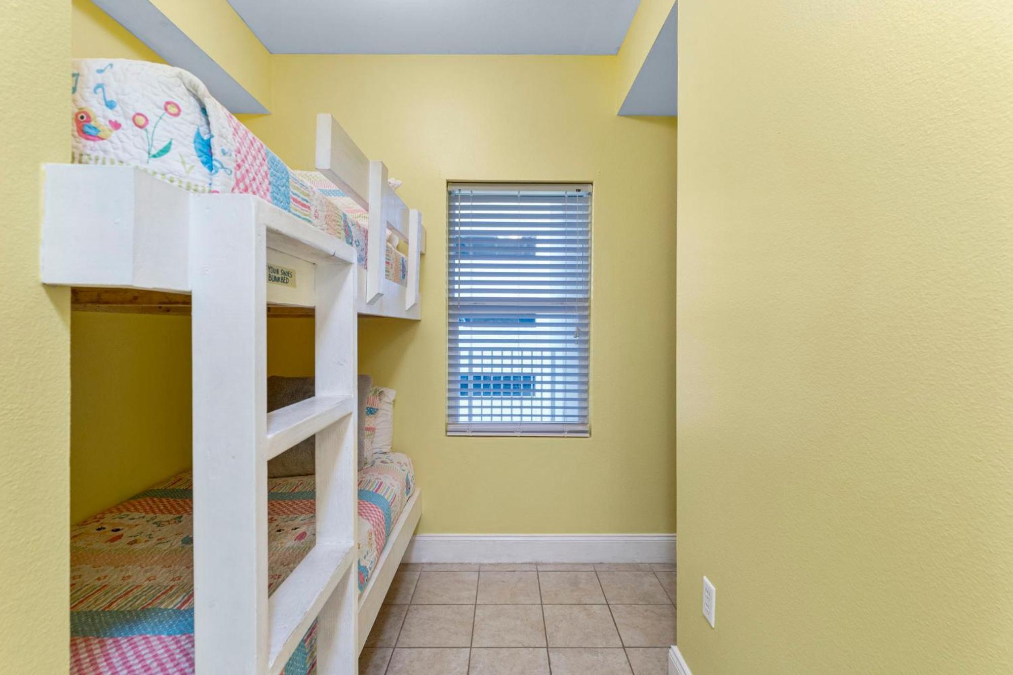 Laketown Wharf #338 By Nautical Holiday home
